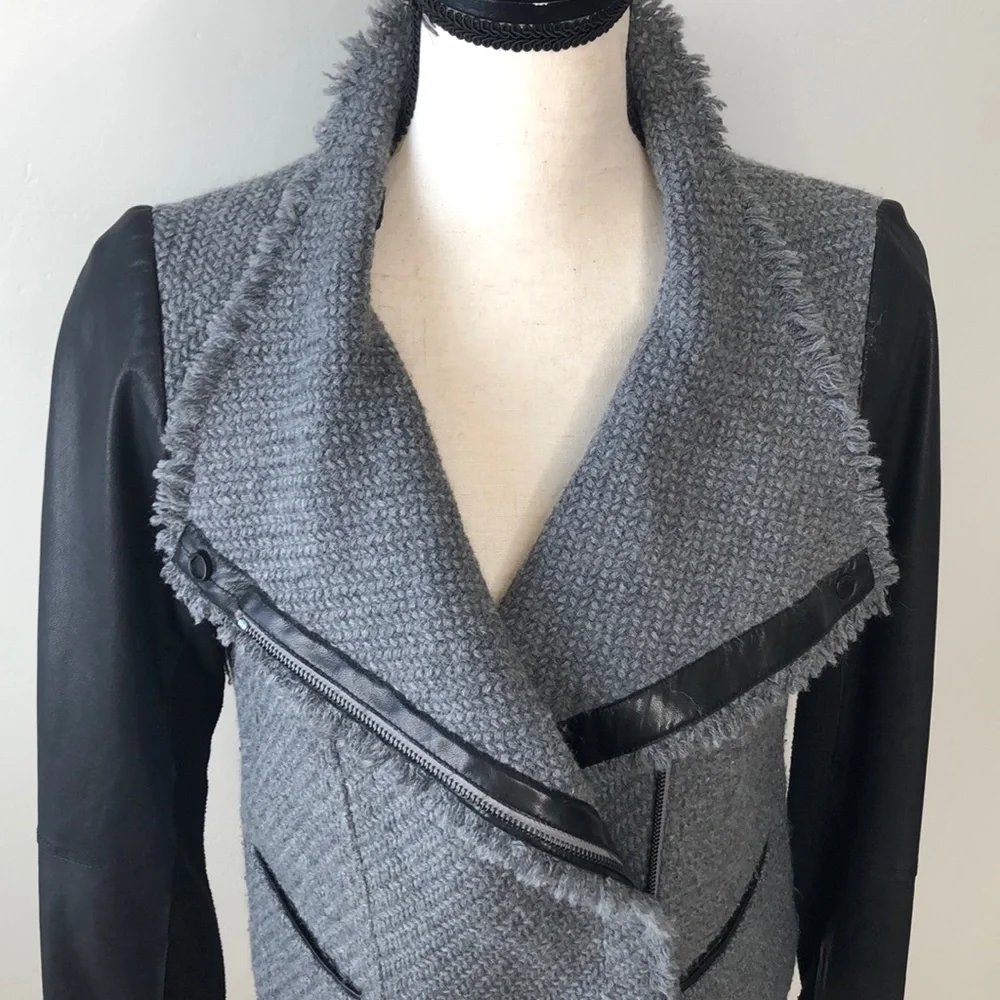 Vince Tweed and Leather jacket - Picture 7 of 13